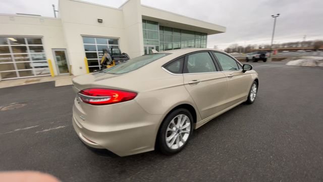 Certified 2019 Ford Fusion SE image 9