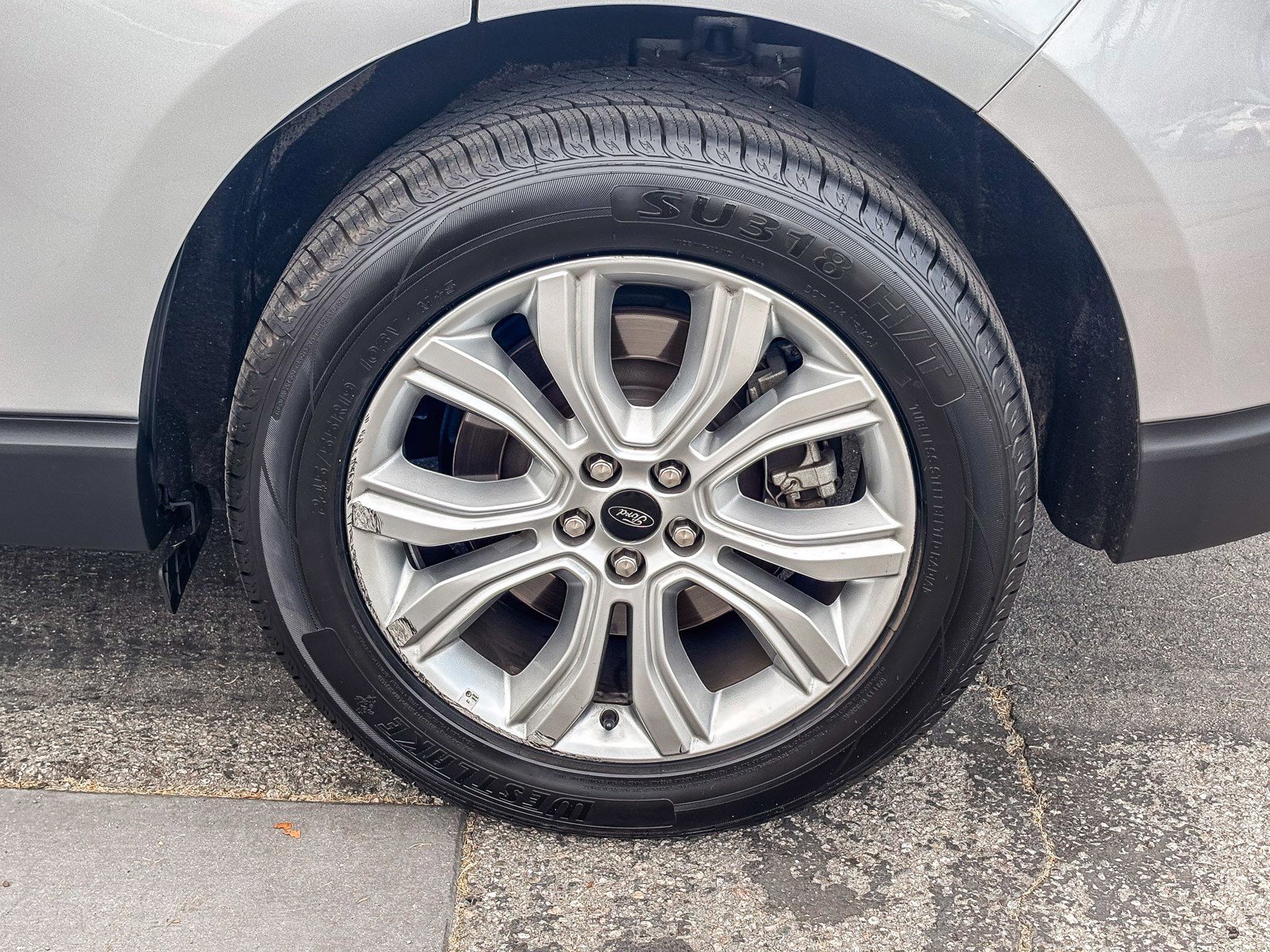 Used 2023 Ford Edge Titanium image 12