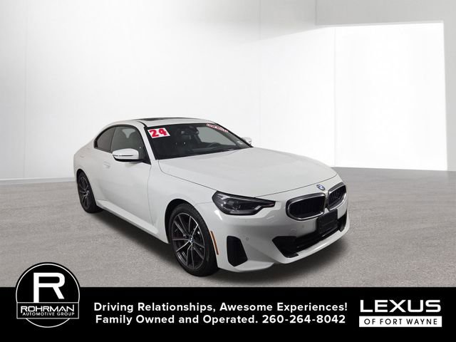 Used 2024 BMW 230i xDrive Coupe w/ Convenience Package AWD/4WD image 5