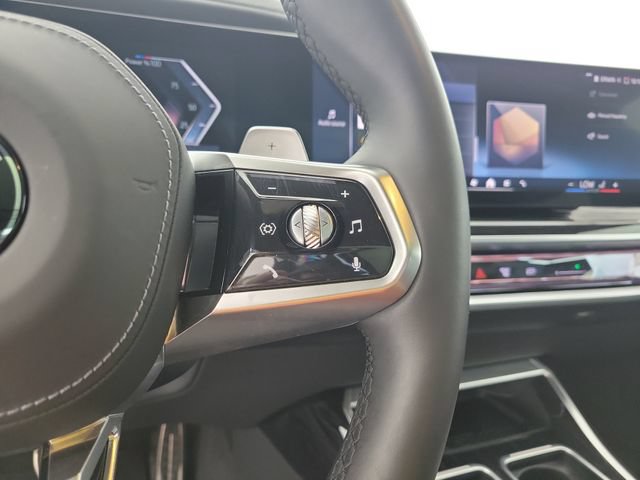 Used 2026 BMW 740i xDrive AWD/4WD image 26