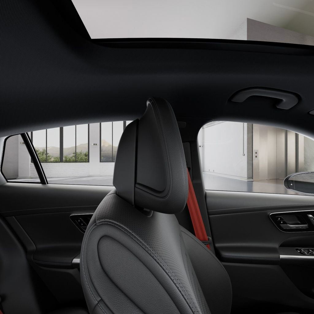 New 2026 Mercedes-Benz GLC 43 AMG 4MATIC Coupe image 43