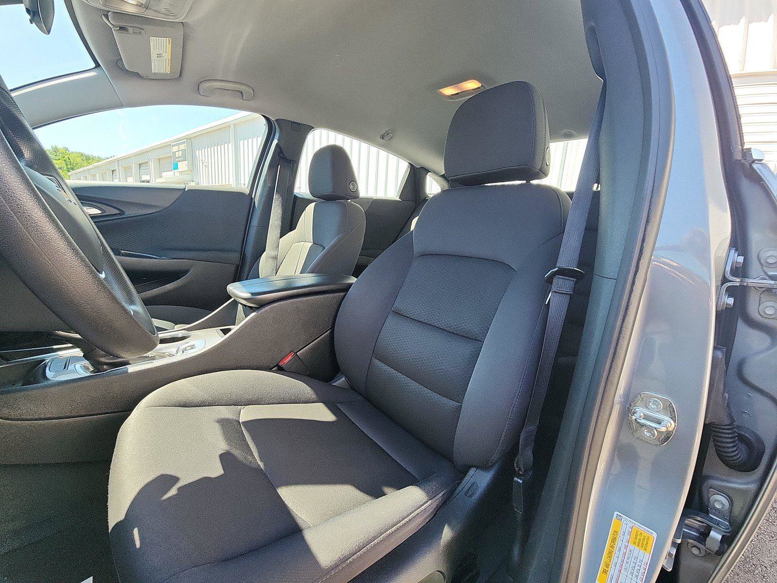 Used 2023 Chevrolet Malibu LT FWD image 21