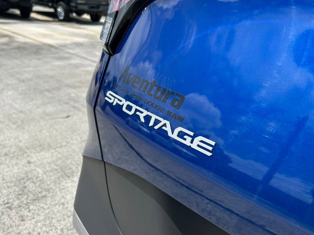 Used 2023 Kia Sportage EX FWD image 41