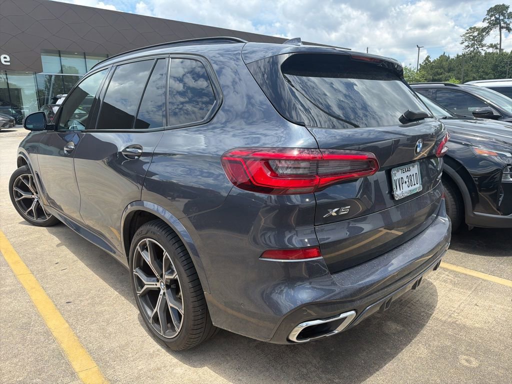 Used 2020 BMW X5 xDrive40i w/ M Sport Package AWD/4WD image 3