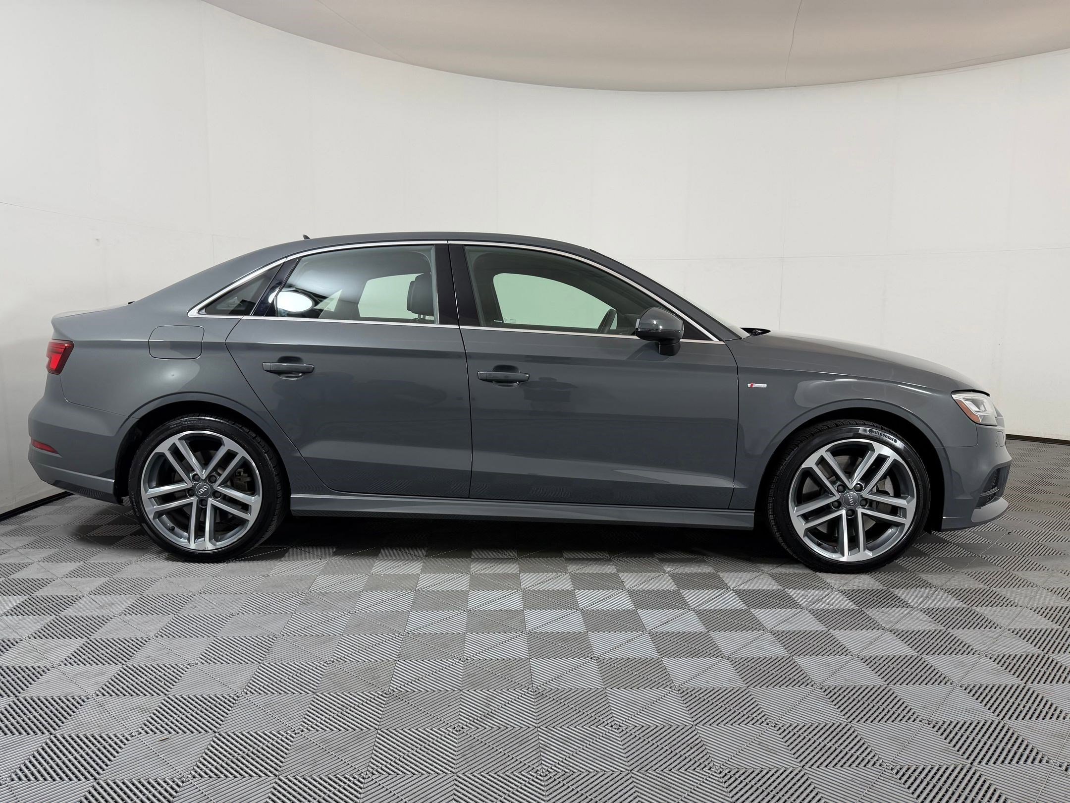 Used 2019 Audi A3 2.0T Premium Plus w/ Premium Plus Package AWD/4WD image 8