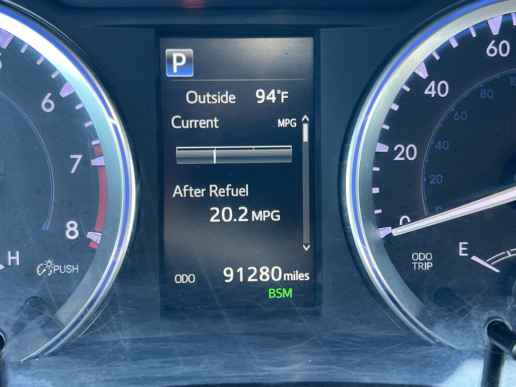 Used 2019 Toyota Highlander Limited Platinum AWD/4WD image 14