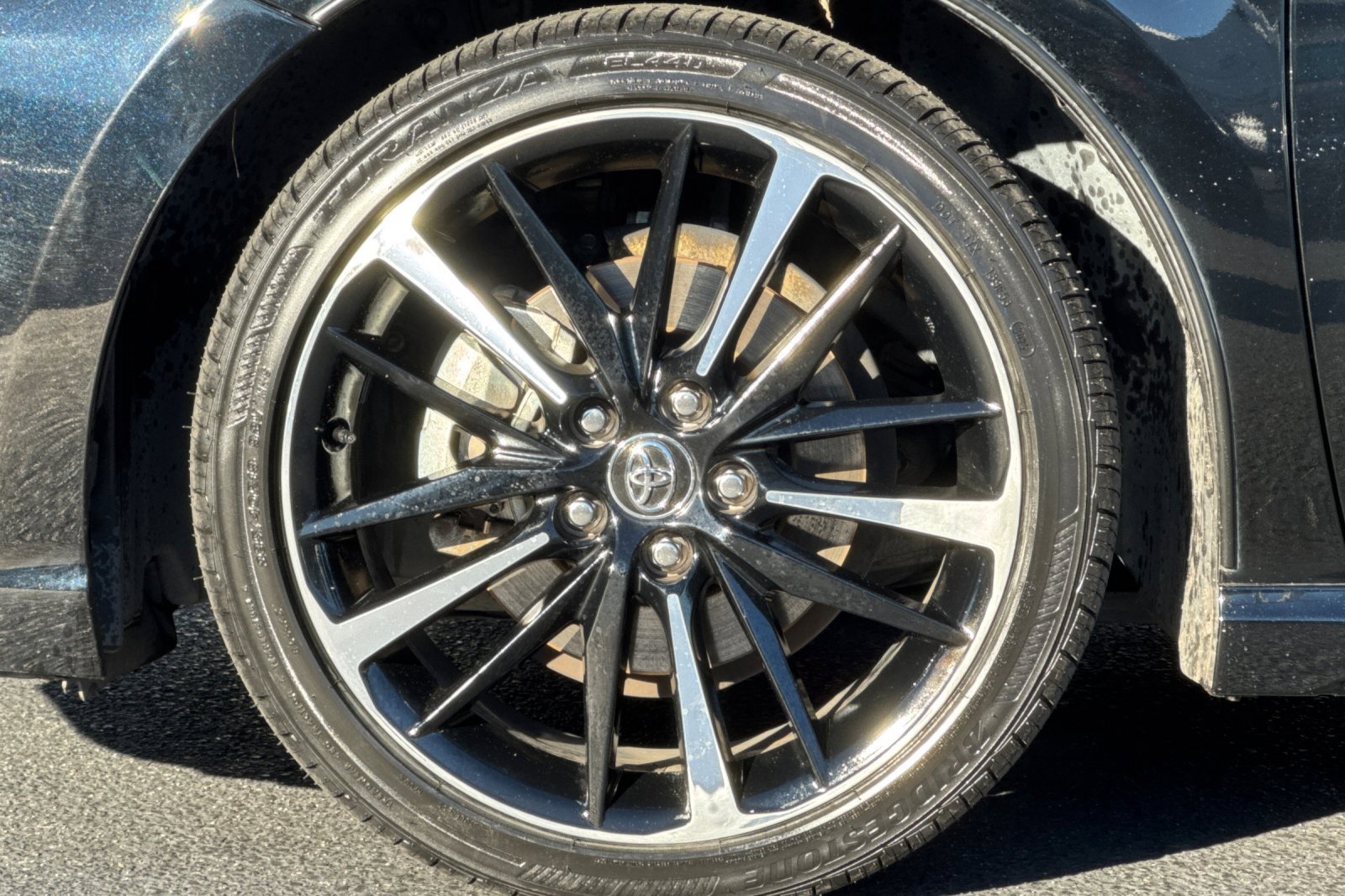 Used 2020 Toyota Camry XSE image 12