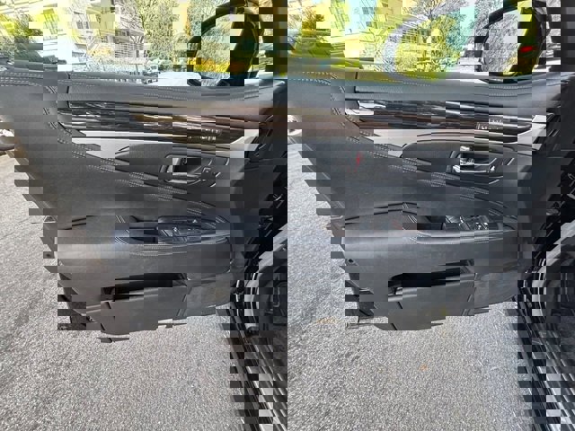 Used 2017 Lexus LS 460 w/ Comfort Package image 37