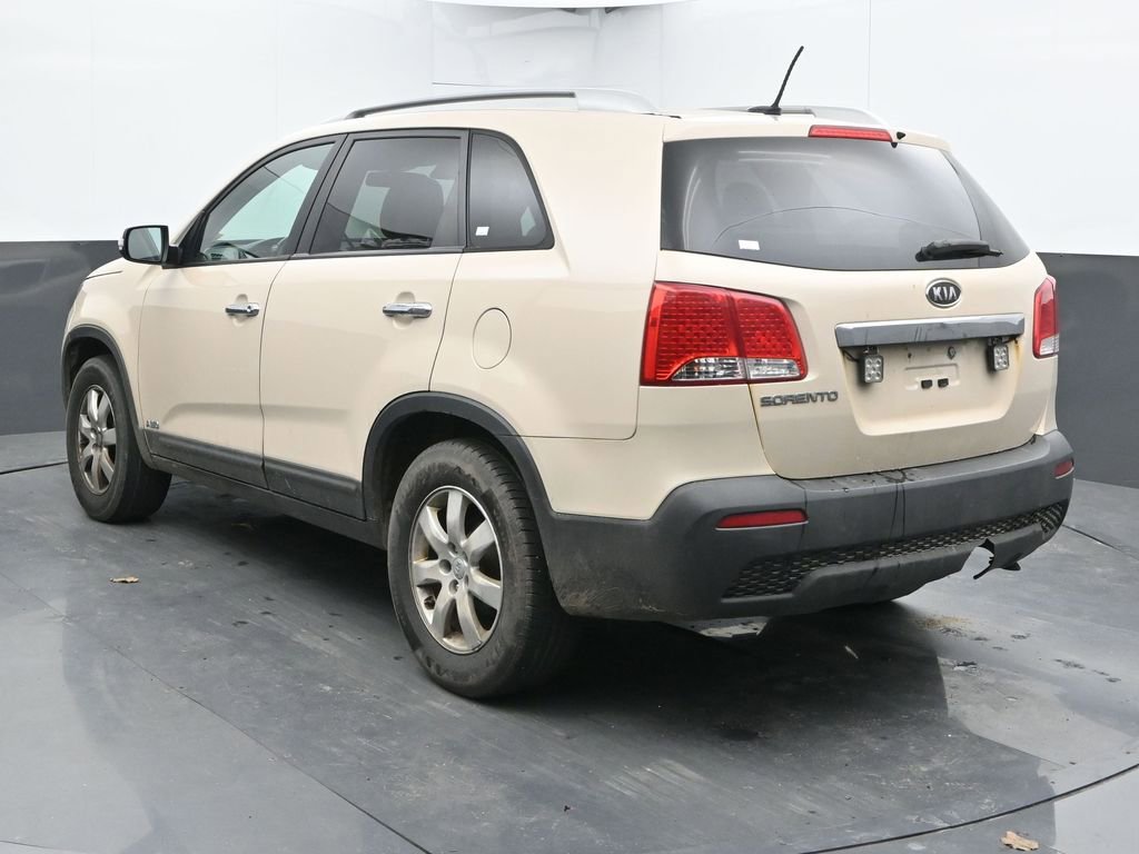 Used 2012 Kia Sorento LX w/ Third Row Pkg AWD/4WD image 8