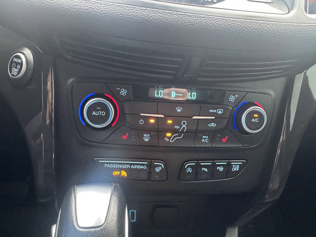 Used 2019 Ford Escape Titanium image 31