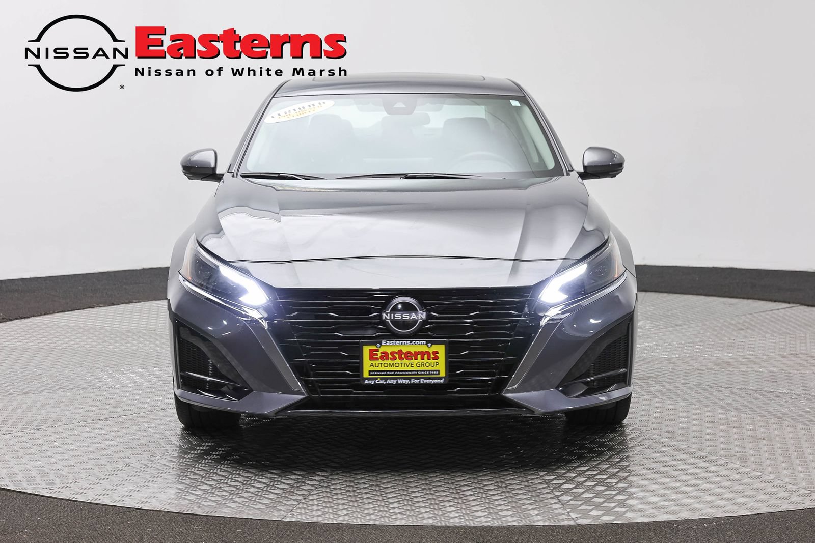 Used 2024 Nissan Altima 2.5 SL AWD/4WD image 2