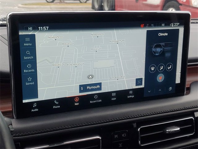 Certified 2023 Lincoln Nautilus Reserve image 27