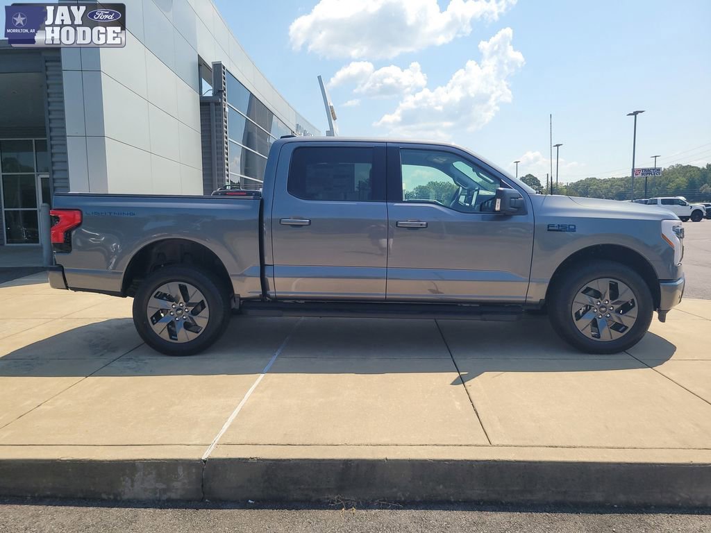 New 2025 Ford F150 Lightning Flash video 2