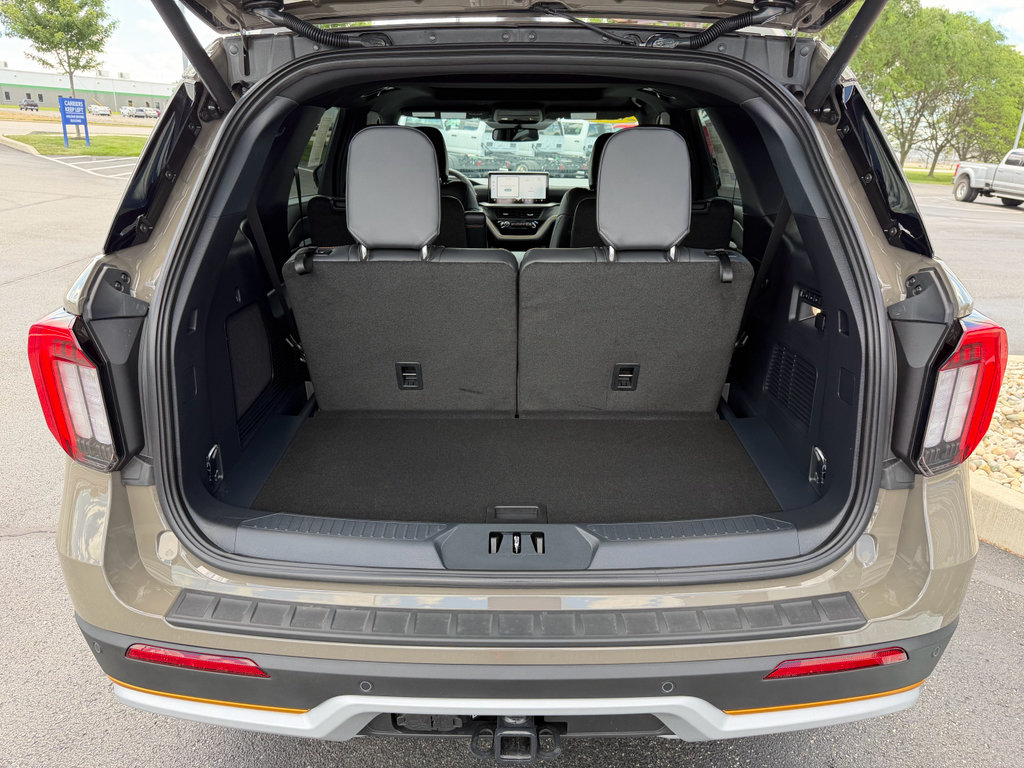 New 2026 Ford Explorer Tremor w/ Tremor Ultimate Package AWD/4WD image 23