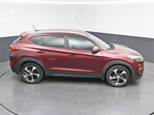 Used 2016 Hyundai Tucson Sport AWD/4WD image 39