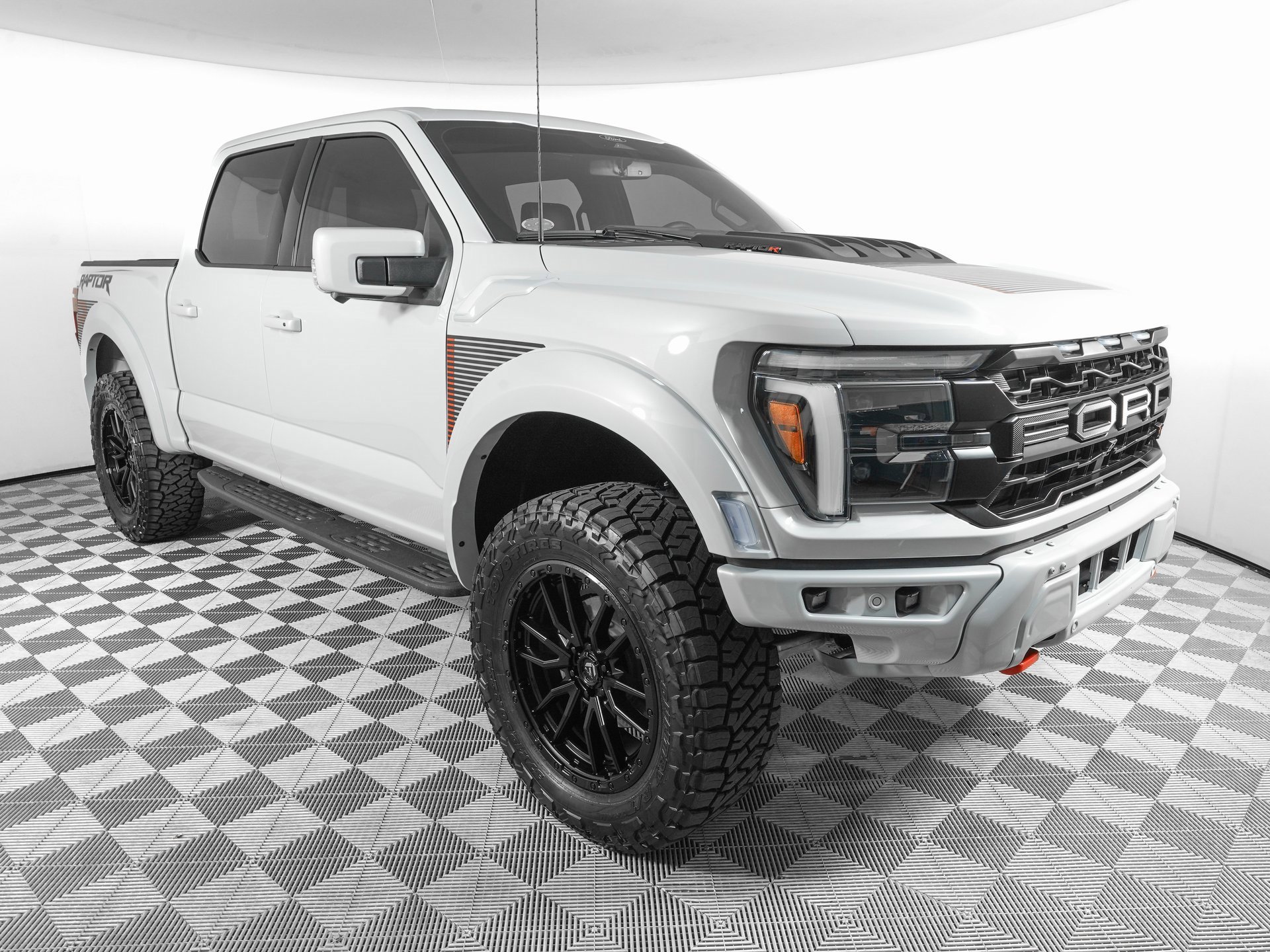 Used 2025 Ford F150 Raptor w/ Equipment Group 803A Raptor R image 4