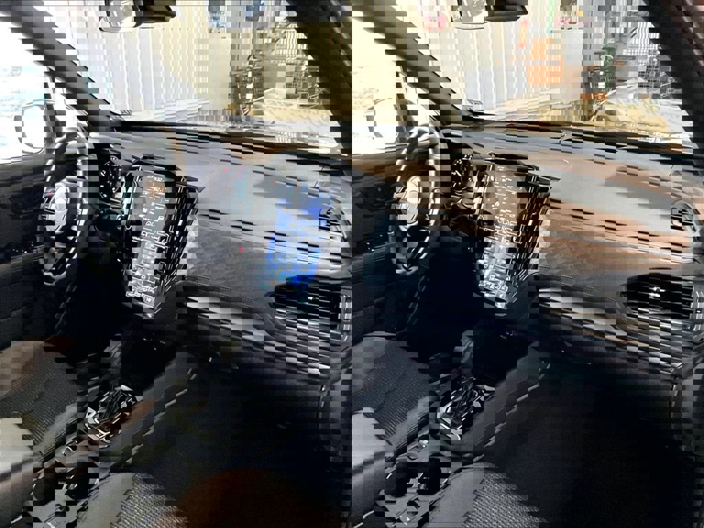 Used 2025 Subaru Forester Premium AWD/4WD image 14