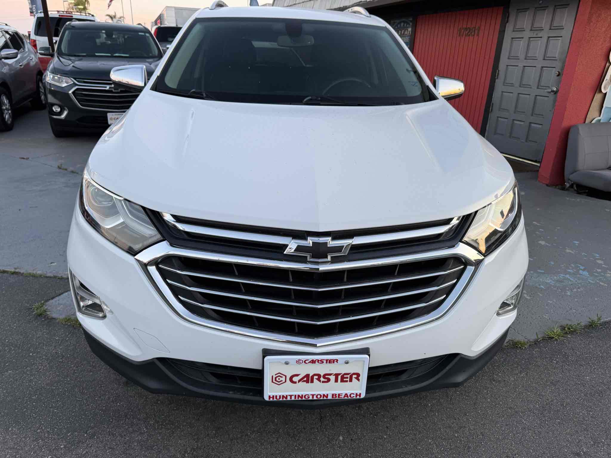 Used 2018 Chevrolet Equinox Premier FWD image 18