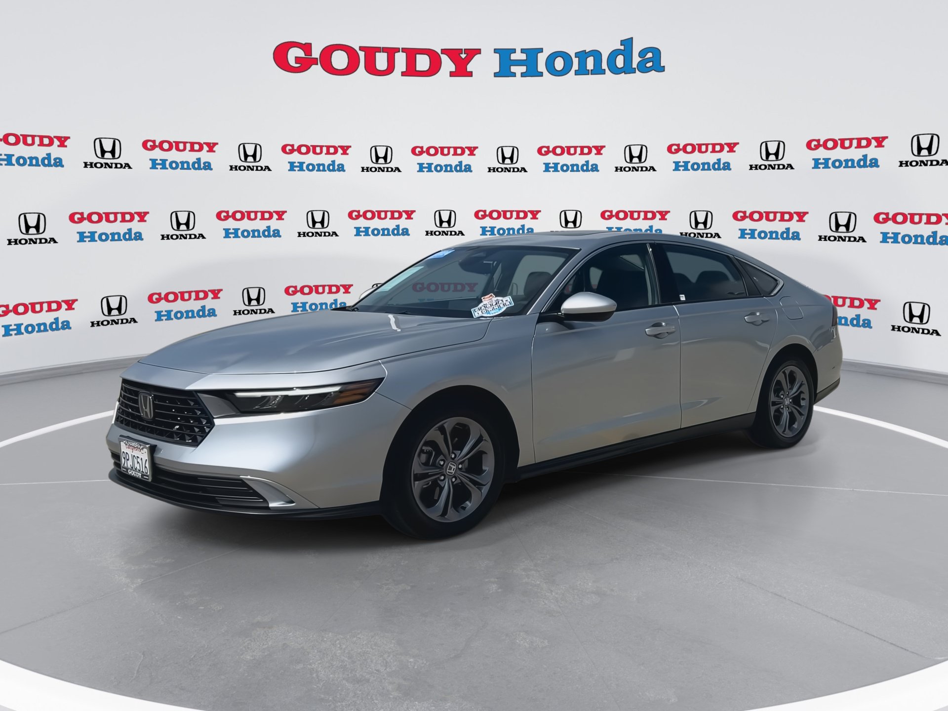 Certified 2024 Honda Accord EX image 4