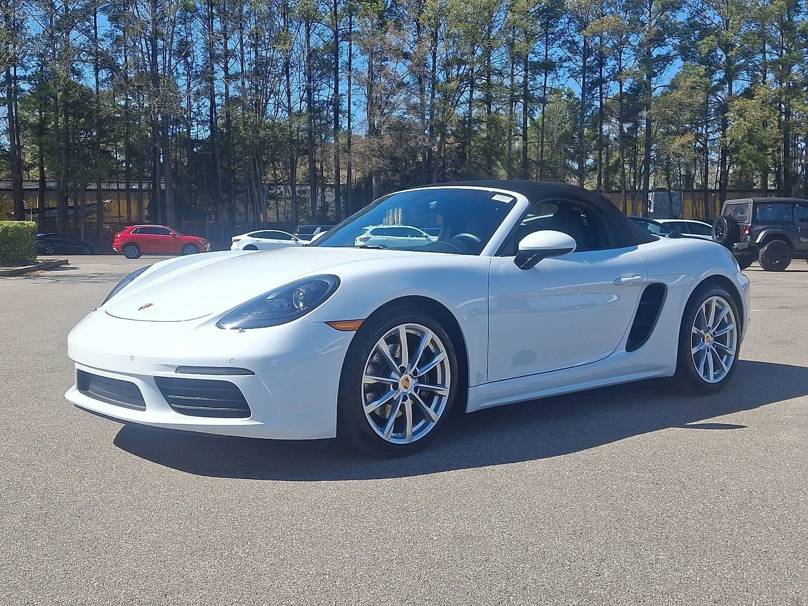 Used 2019 Porsche 718 Boxster RWD image 3