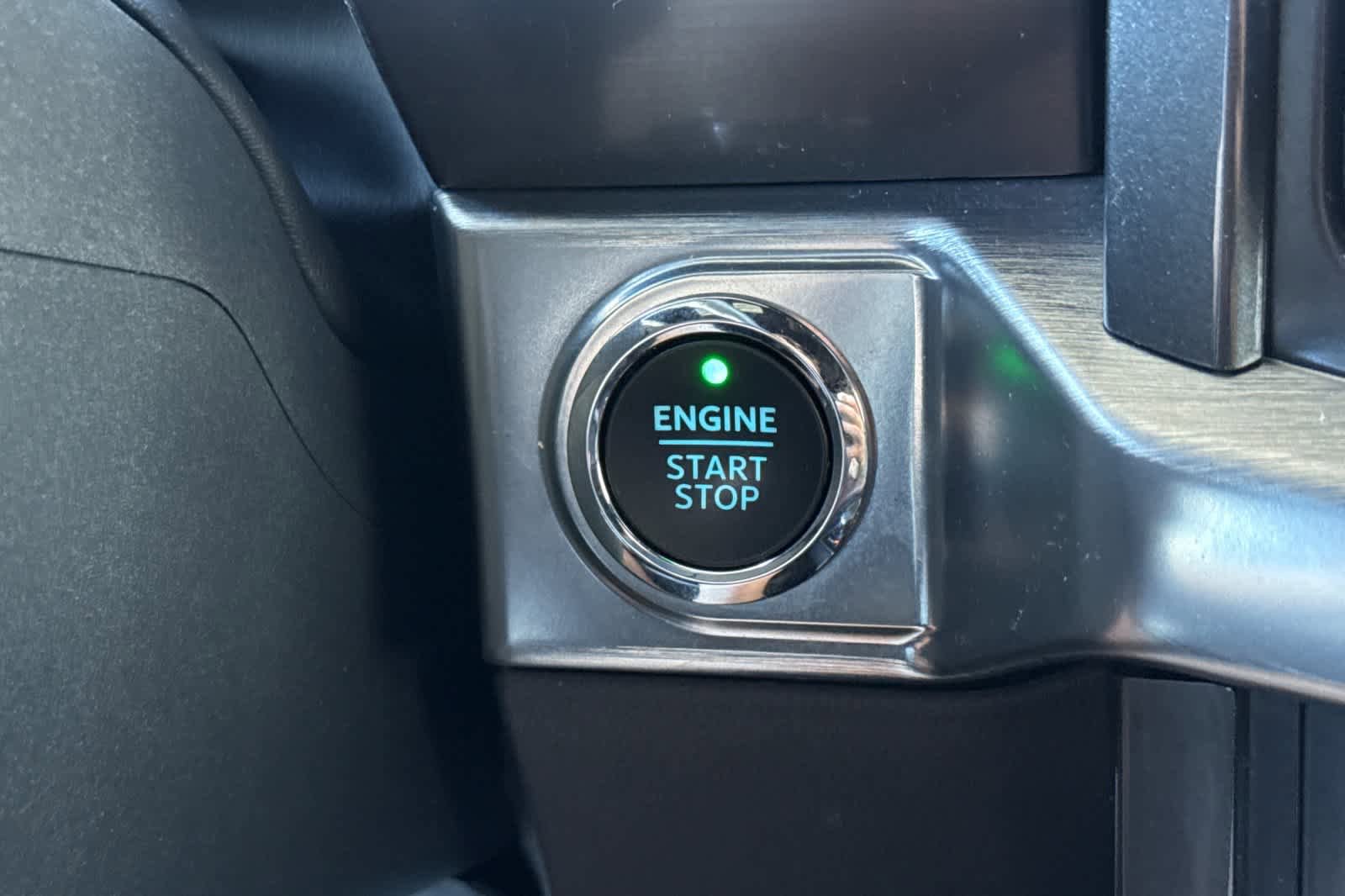 Certified 2022 Ford F150 Lariat AWD/4WD image 24