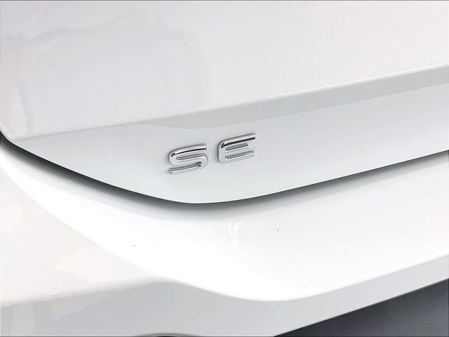 New 2026 Volkswagen Tiguan SE image 13