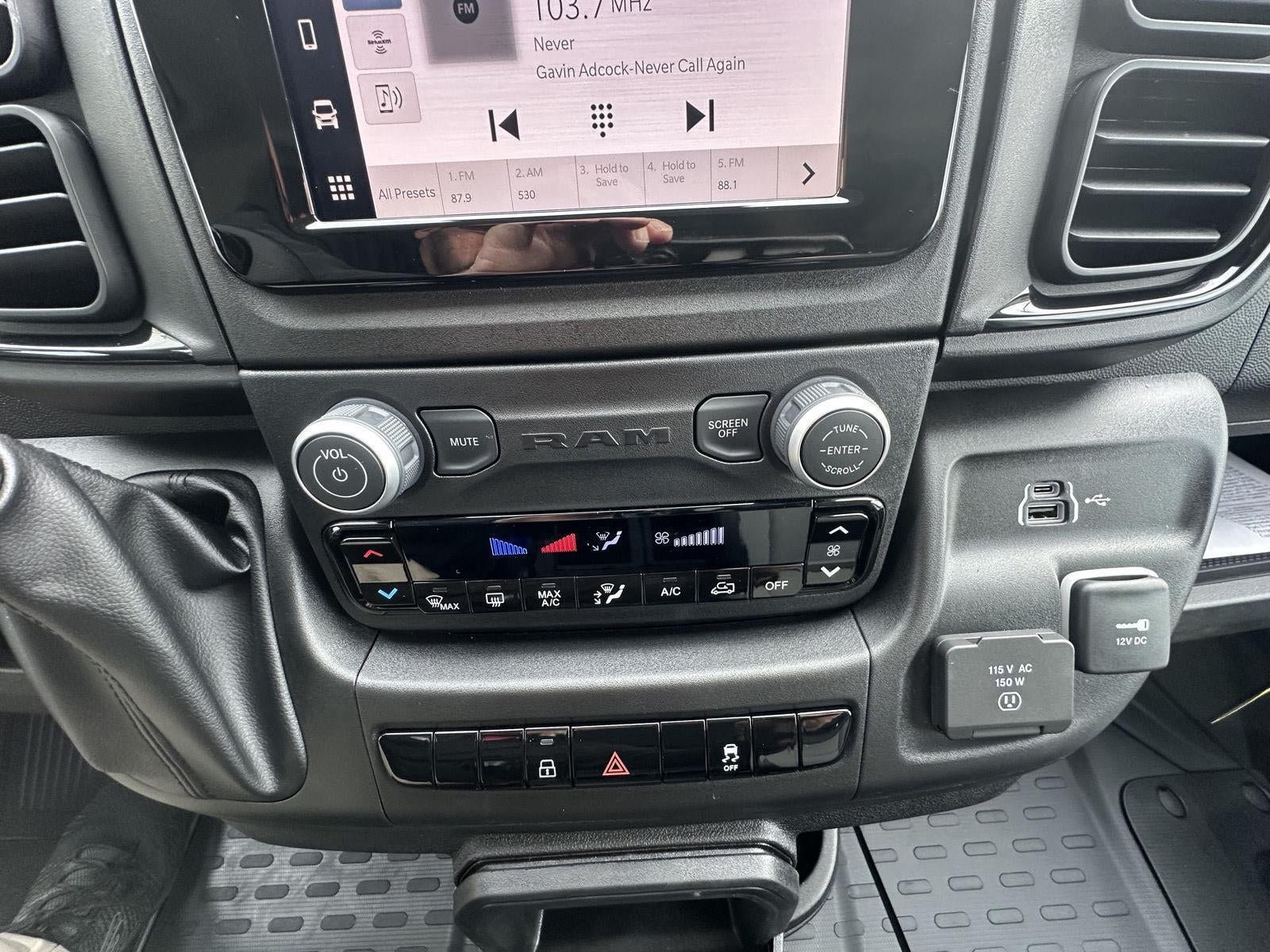 New 2026 RAM ProMaster 1500 w/ Convenience Group FWD image 16