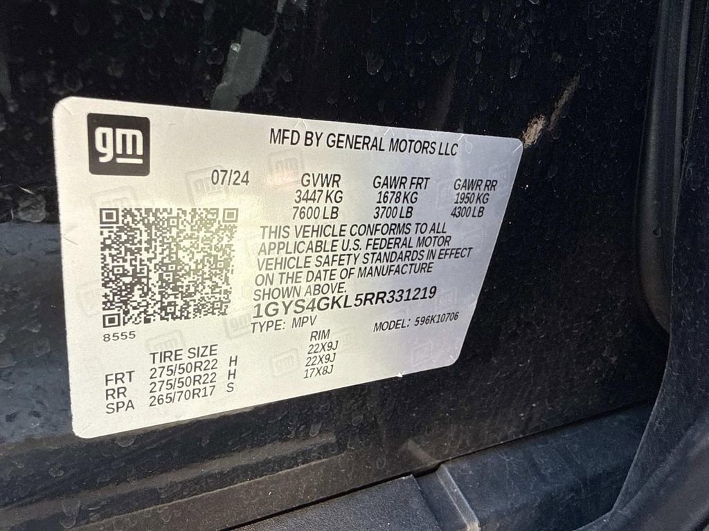 Used 2024 Cadillac Escalade Sport Platinum w/ LPO, ONYX Package image 32