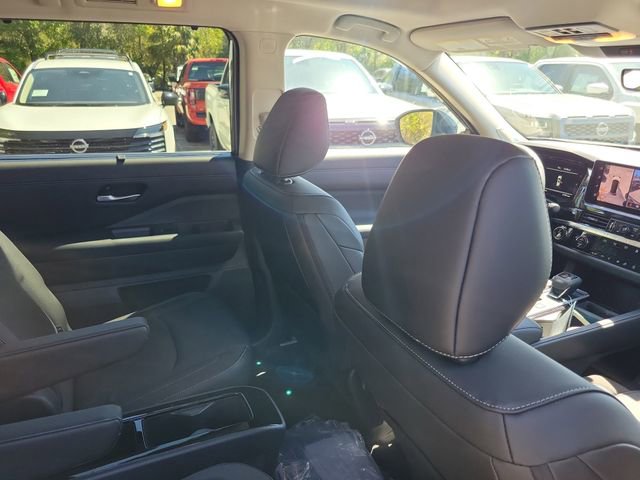New 2026 Nissan Pathfinder SL w/ SL Premium Package AWD/4WD image 29