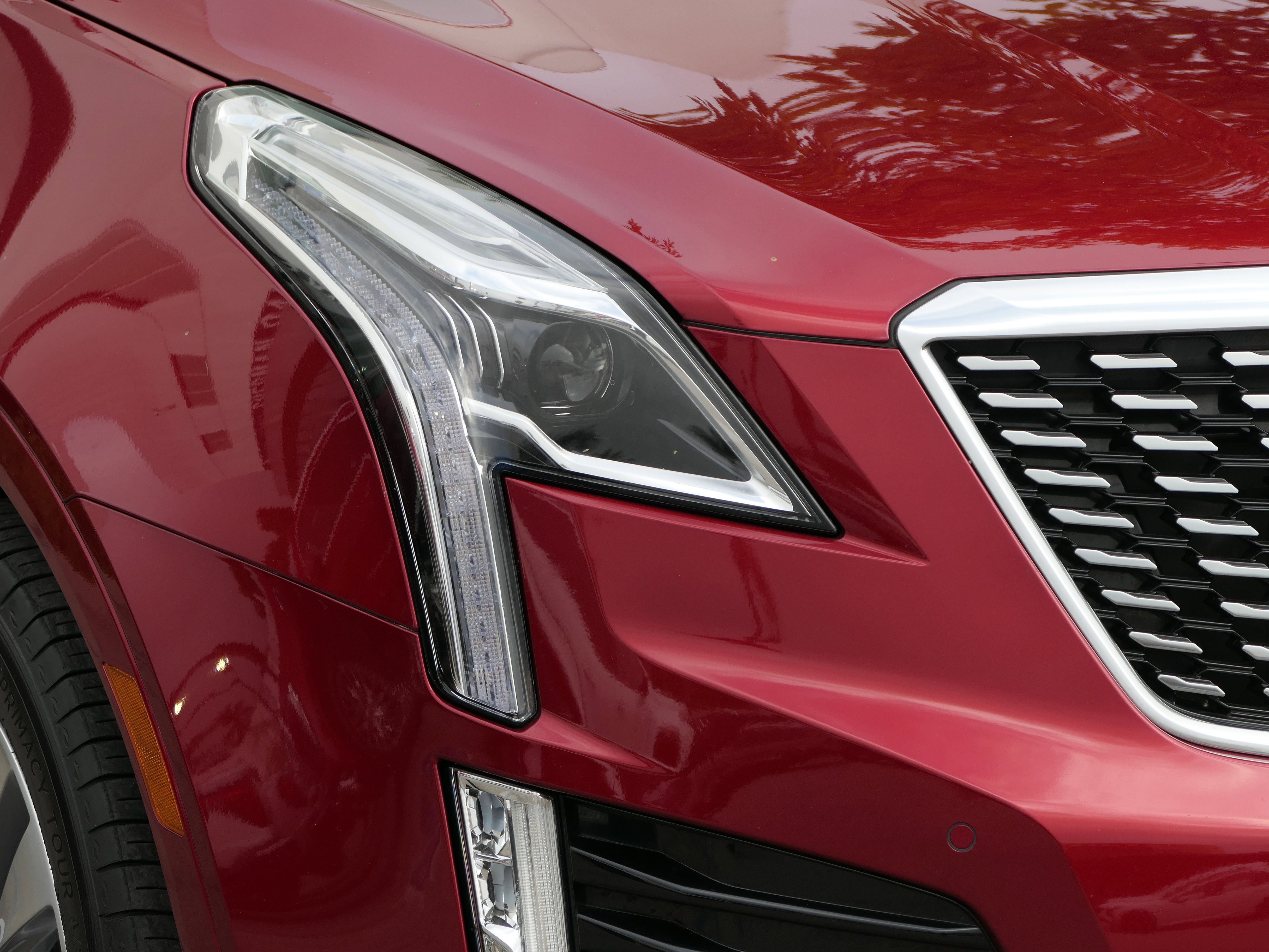 Used 2024 Cadillac XT5 Premium Luxury FWD image 9