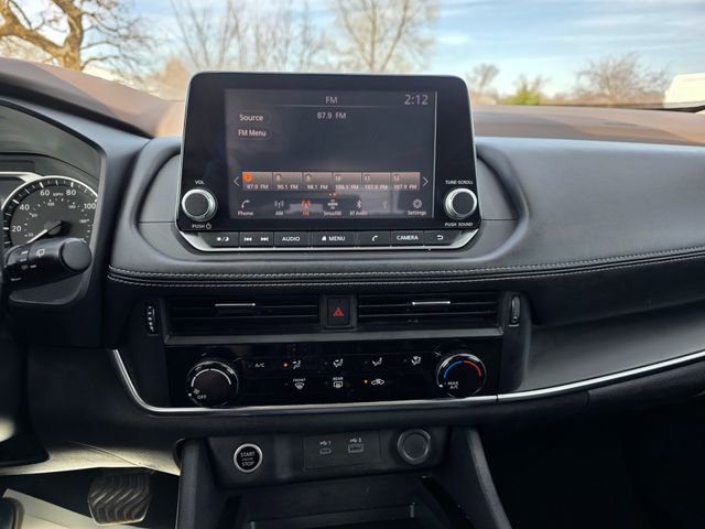 Used 2021 Nissan Rogue S image 12