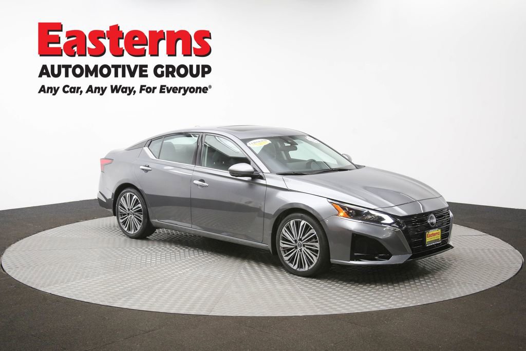 Used 2025 Nissan Altima 2.5 SL image 49