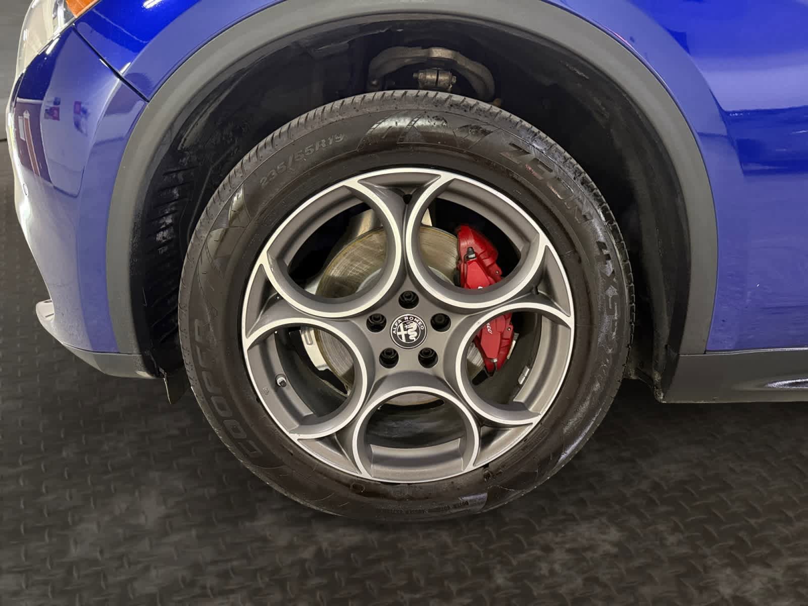 Used 2023 Alfa Romeo Stelvio Sprint RWD image 21