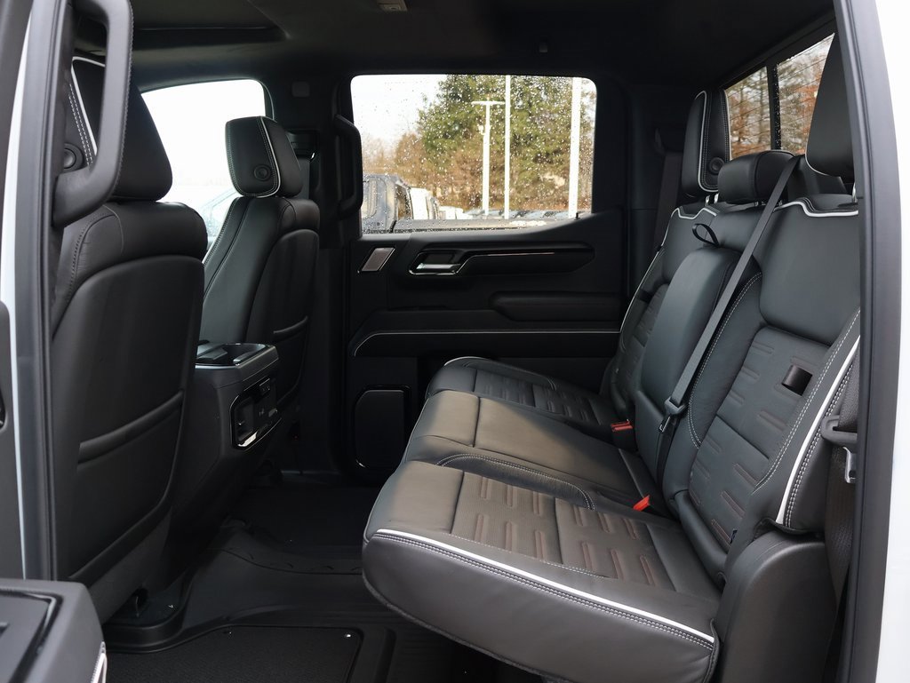 New 2026 GMC Sierra 1500 AT4X w/ LPO, Black Badging Package image 27