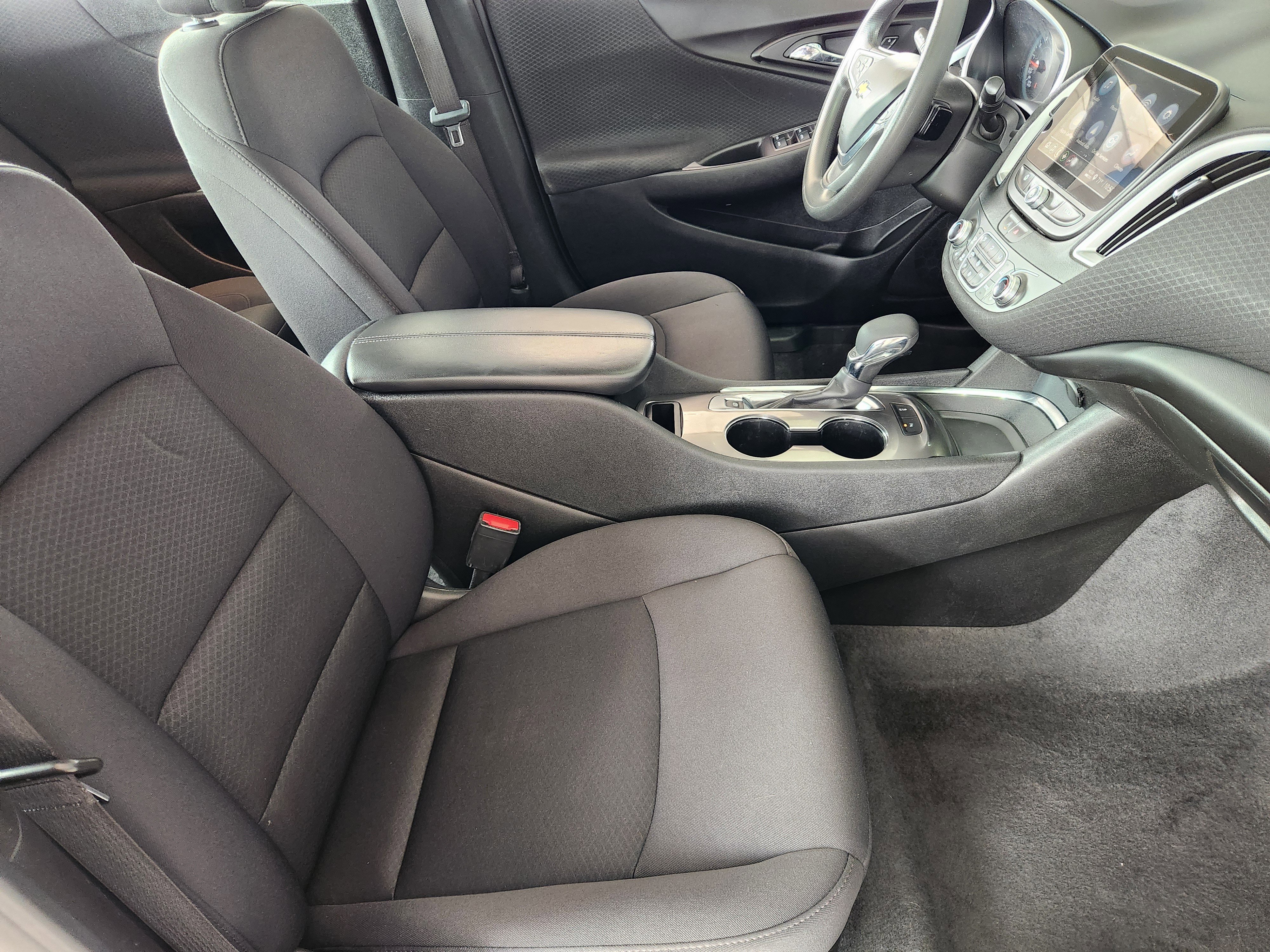 Used 2024 Chevrolet Malibu LT FWD image 15