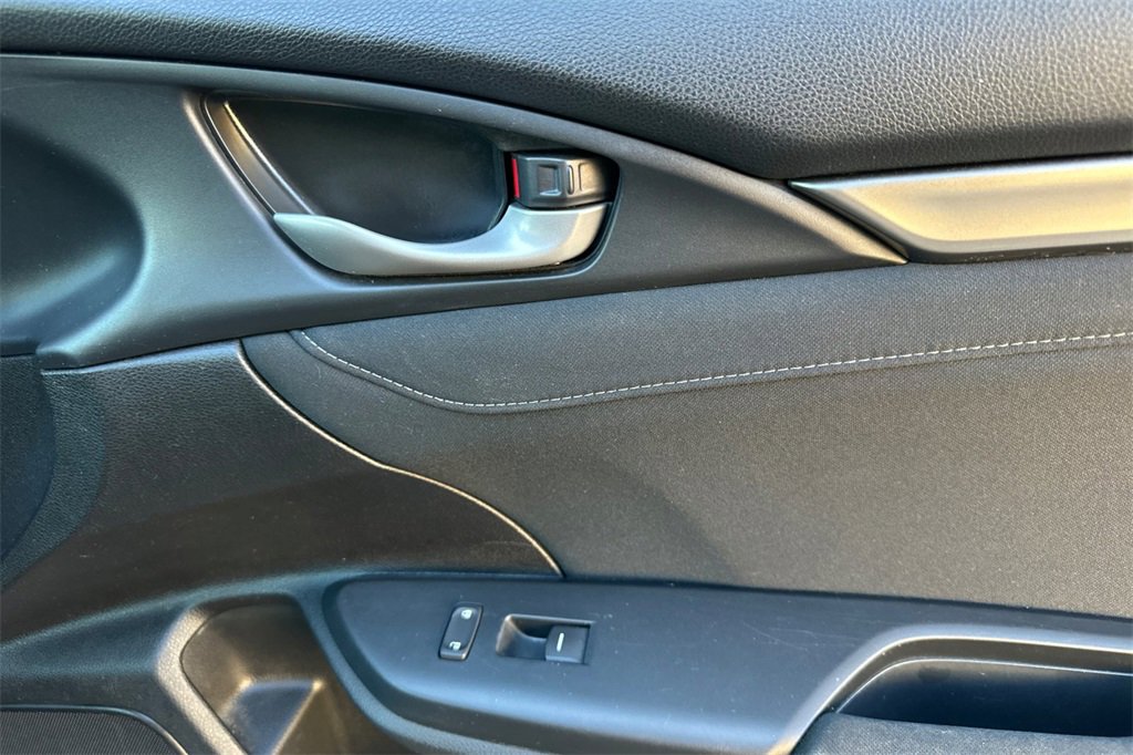 Used 2018 Honda Civic EX image 18
