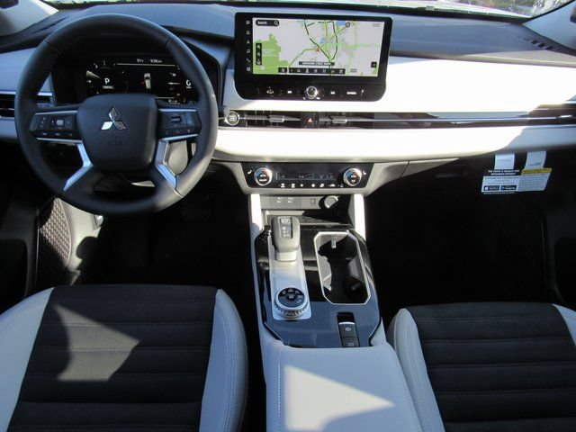 New 2026 Mitsubishi Outlander SE FWD image 9