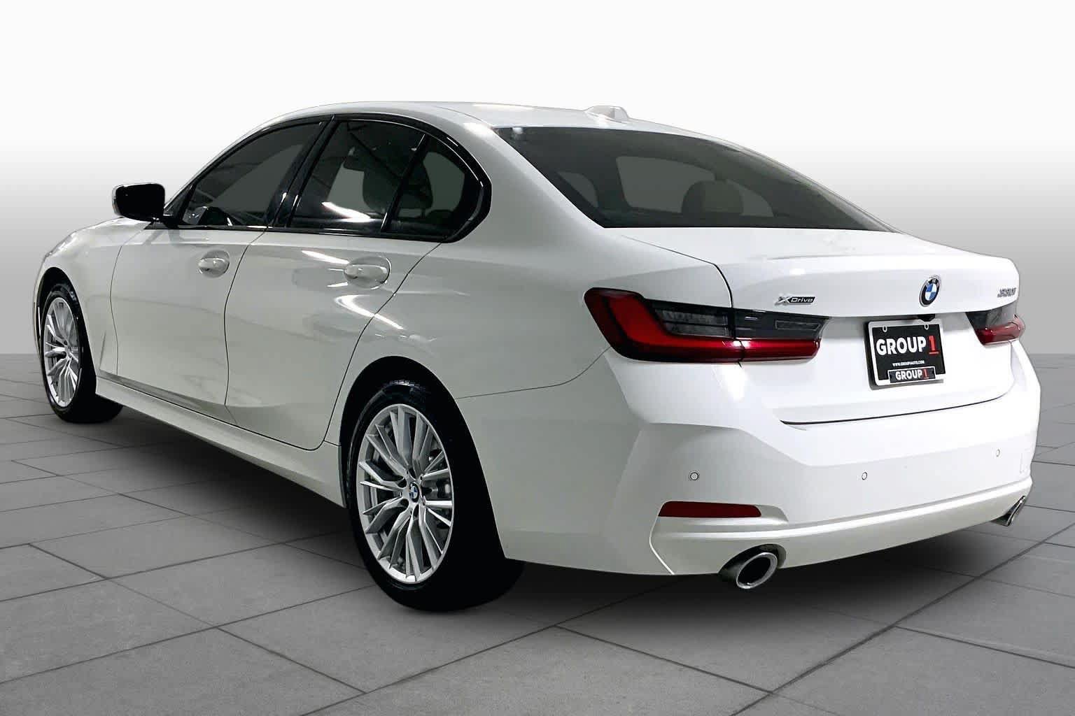 Certified 2023 BMW 330i xDrive Sedan w/ Driving Assistance Package AWD/4WD image 11