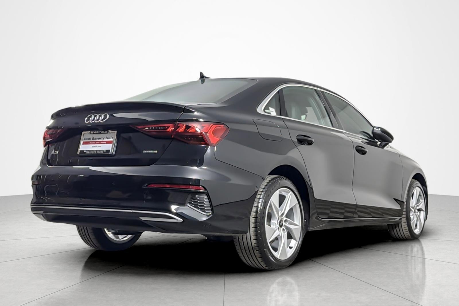 Used 2023 Audi A3 2.0T Premium Plus w/ Premium Plus Package AWD/4WD image 5