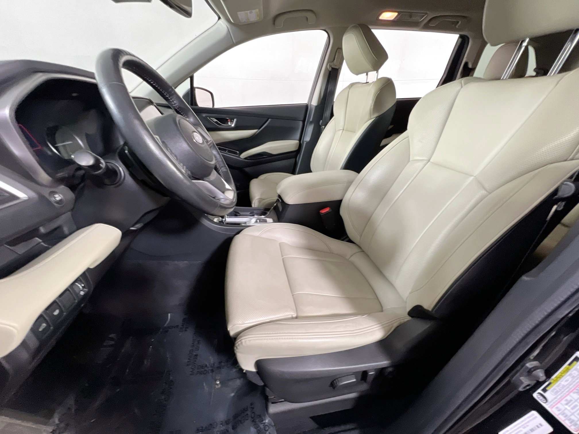 Used 2023 Subaru Ascent Limited image 20