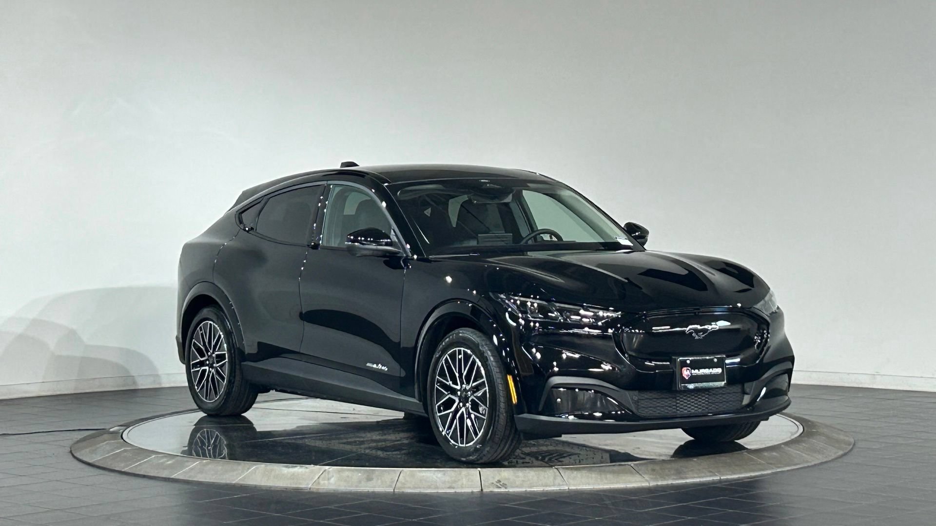 New 2026 Ford Mustang Mach-E Premium AWD/4WD video 2