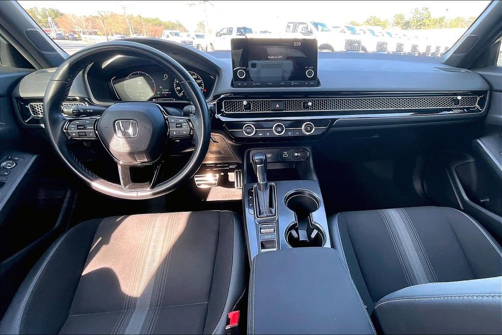 Used 2022 Honda Civic Sport image 15