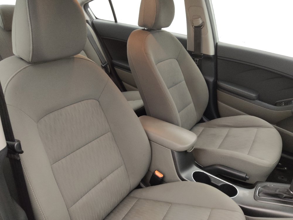 Used 2016 Kia Forte LX w/ Protection Package FWD image 21