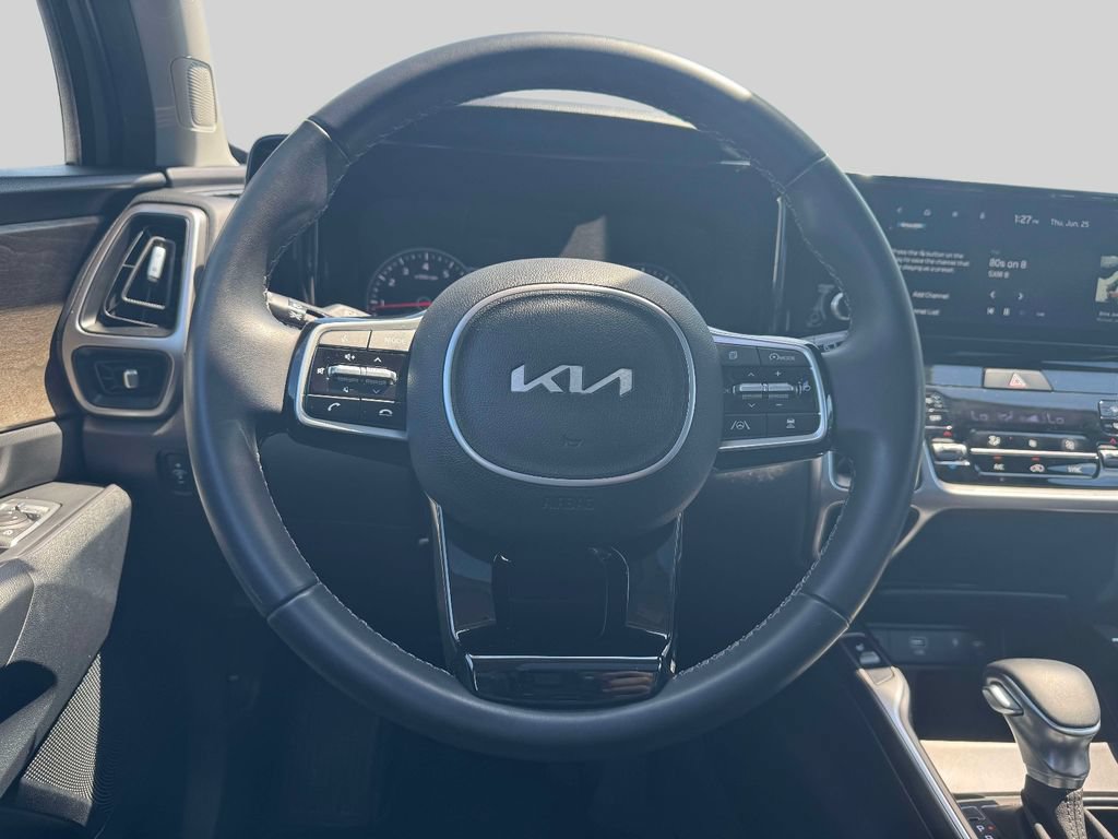 Used 2023 Kia Sorento X-Line EX AWD/4WD image 12