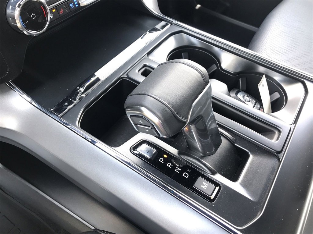 Used 2025 Ford F150 Lariat w/ Equipment Group 502A High image 20