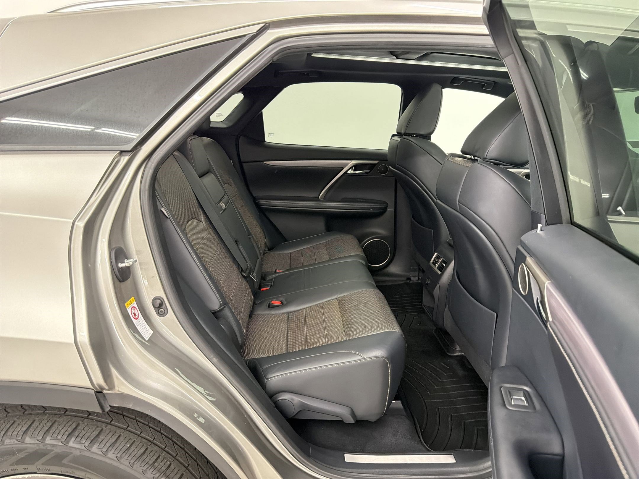 Used 2019 Lexus RX 350 F Sport AWD/4WD image 30