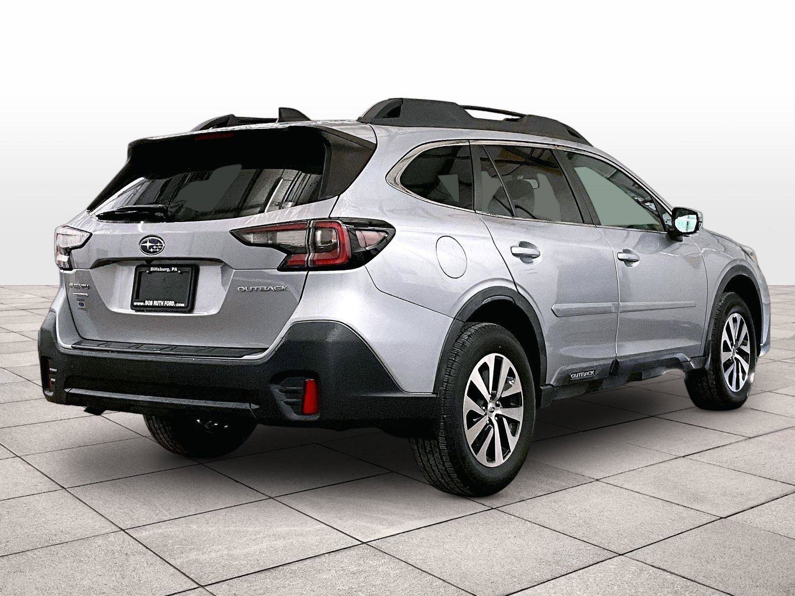 Used 2020 Subaru Outback Premium AWD/4WD image 11
