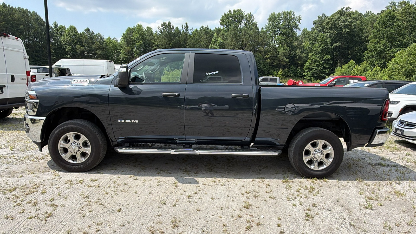 Used 2025 RAM 2500 Big Horn AWD/4WD image 11