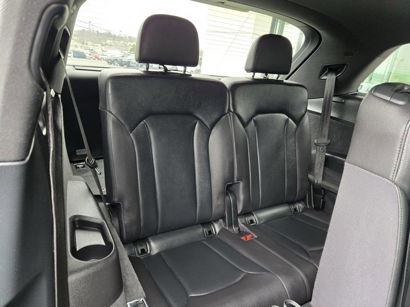 Used 2017 Audi Q7 3.0T Premium Plus w/ Premium Plus Package image 17