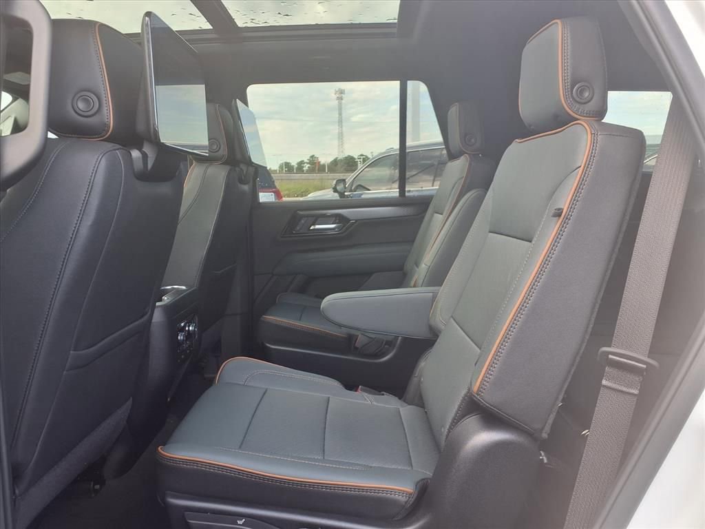 New 2026 GMC Yukon AT4 w/ AT4 Premium Plus Package image 14